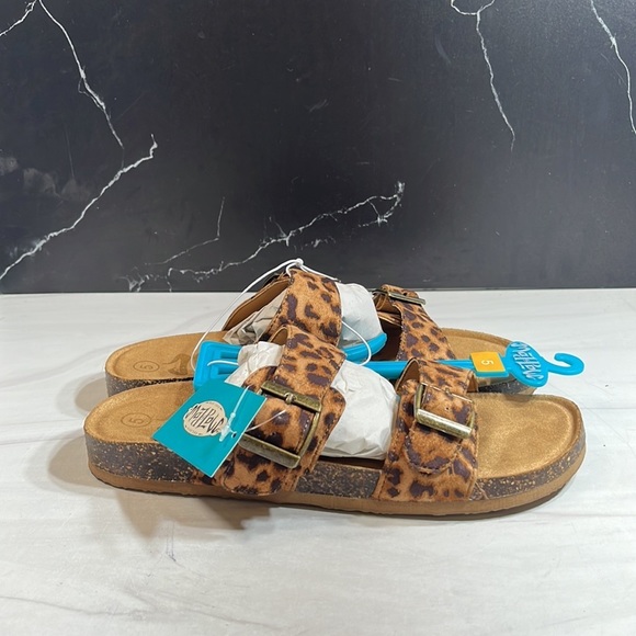 Mad Love Women’s Sandal Leopard sz 5 - Picture 4 of 8